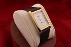 ⌚✨ Vintage Seiko Slim Quartz Gentlemen's White Dial ,Dark Brown Dress Watch