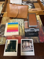 Polaroid SX70 Land Camera, film tested Nice Condition Tested Working  Case READ