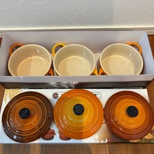 Le Creuset Mini Round Cocotte 4" 8 oz MINI DES BOIS Set of 3 Orange Stoneware