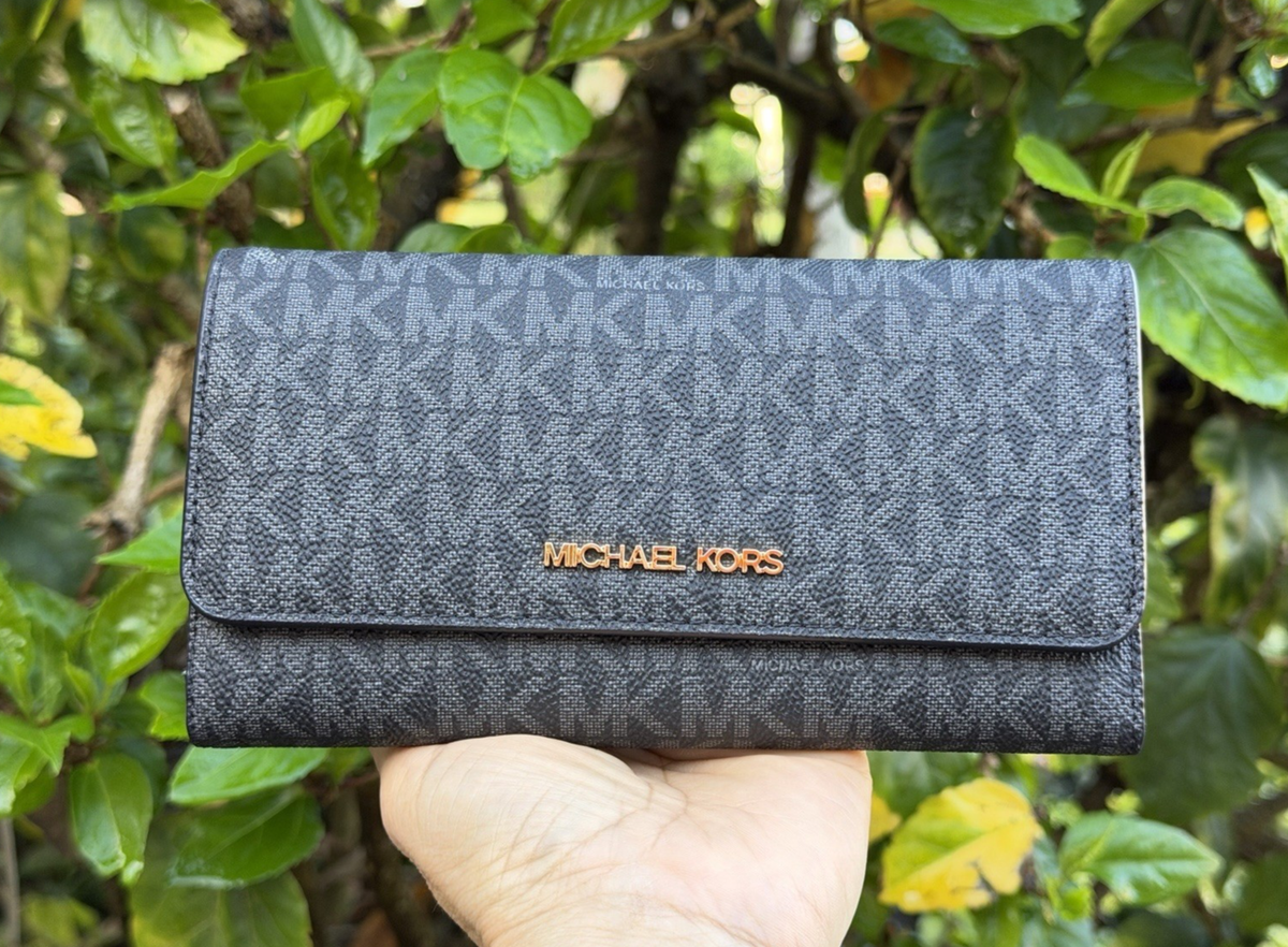 Michael Kors Jet Set Travel Large Trifold Signature Wallet MK