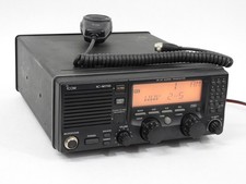 Icom IC-M710 Marine Radio Transceiver  Mic converted to ham, nice 