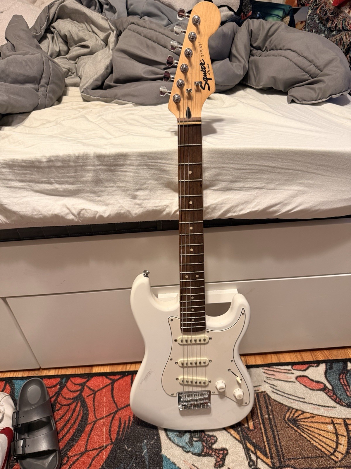 White Squier by Fender Stratocaster Electric Guitar White 6-String w/ case