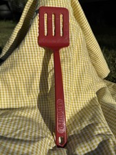 Robinson Ultratemp Red Slotted Spatula Serrated Made in USA