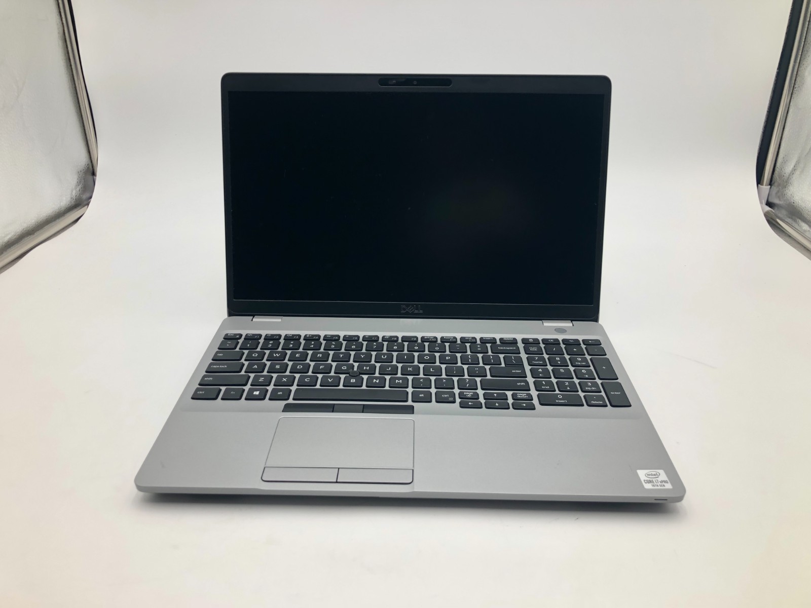 Dell Latitude 5511, 15.6-Inch Laptop, with Intel Core i7-10850H, 256 GB SSD (Solid State Drive), Windows 11 Pro