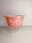 Pyrex Pink Gooseberry #473 1 Qt Round Casserole Dish vintage no lid