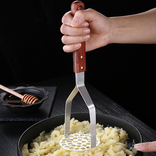 Wooden Handle Manual Heavy Duty Press Crusher Cooking Tool Potato Masher Pusher