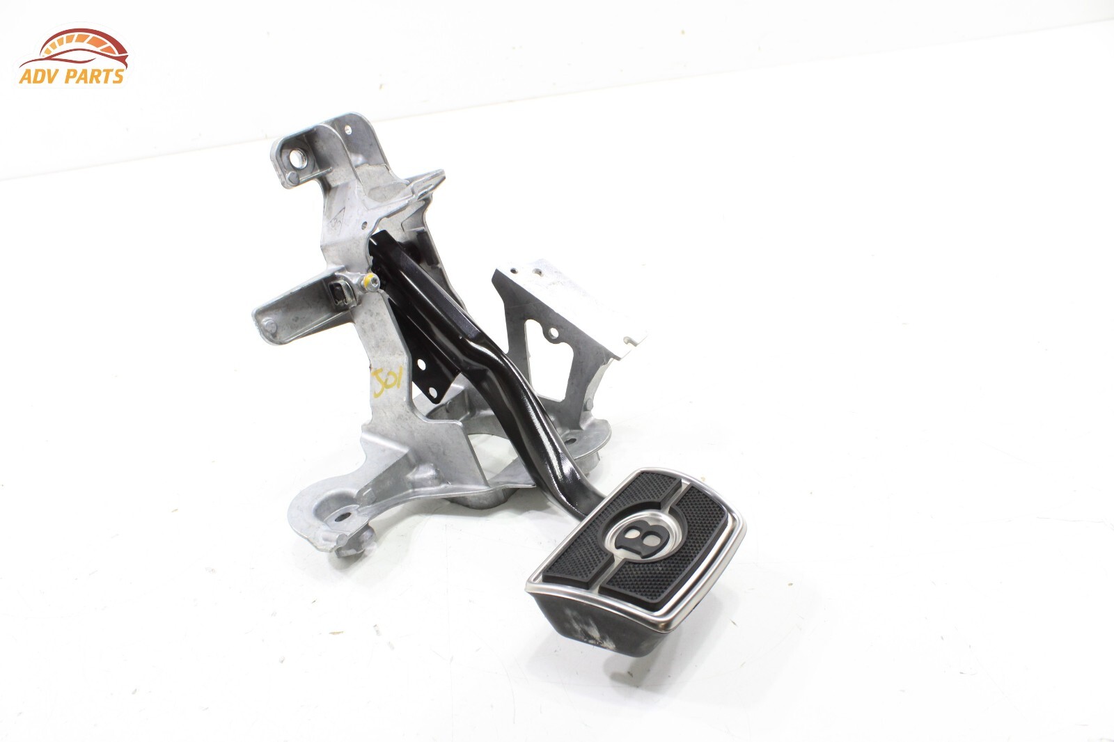 2017 - 2020 BENTLEY BENTAYGA BRAKE STOP PEDAL & BRACKET OEM
