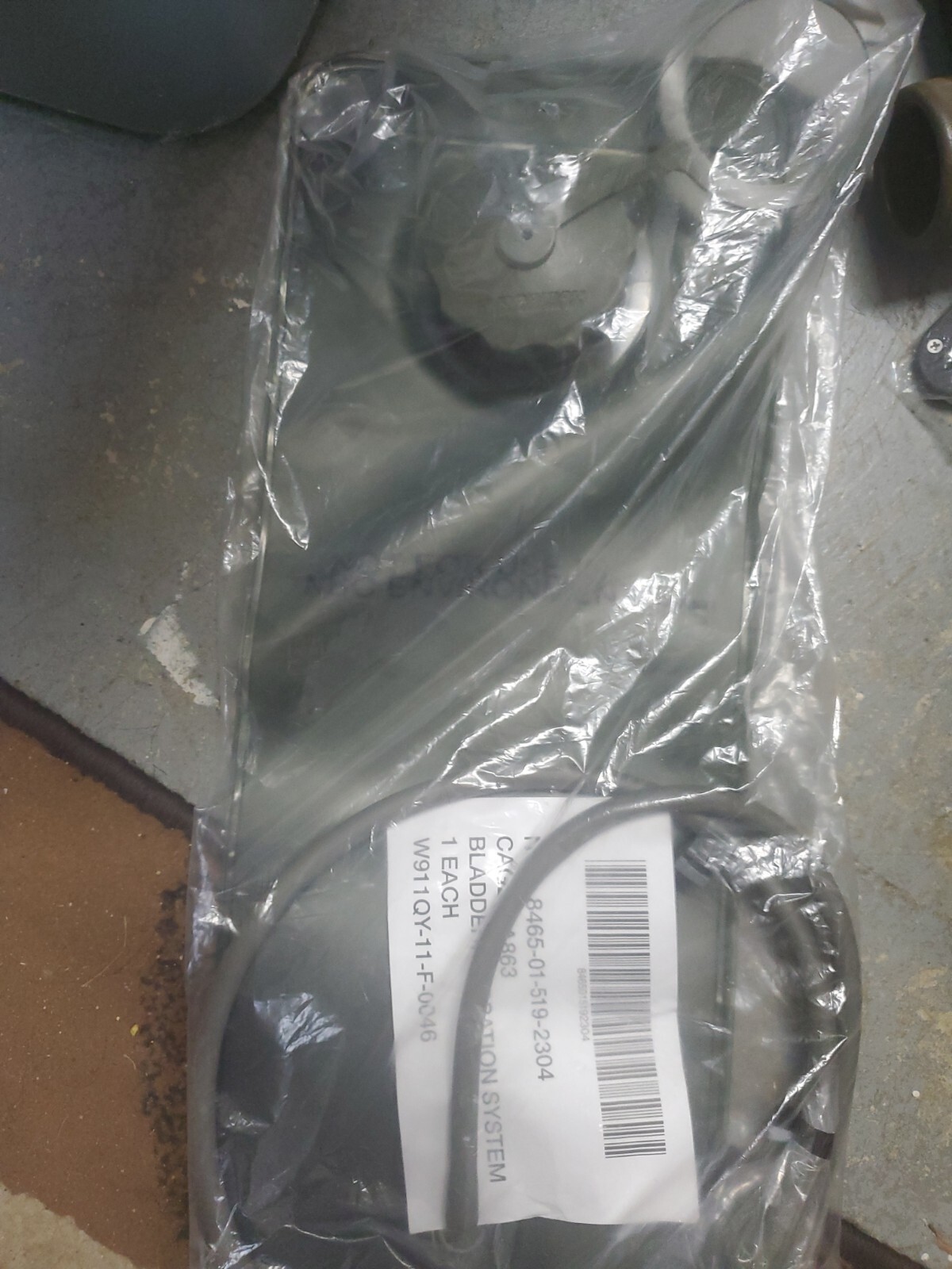 ARMY ISSUED ACU UCP MOLLE HYDRATION SYSTEM HYDRAMAX BLADDER NEW 1A863