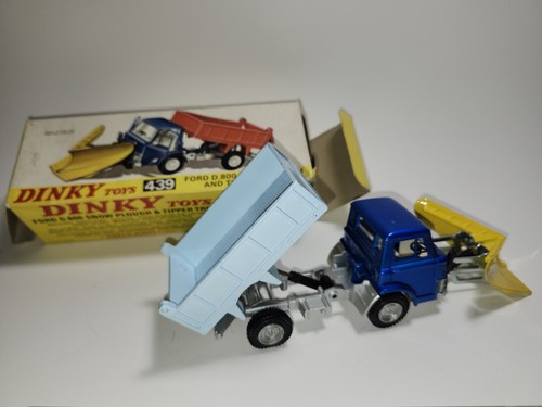 Vtg Dinky Toys 439 Ford D 800 COE Dump Truck w/ Snow Plow c.1970 LNOB - Picture 8 of 9