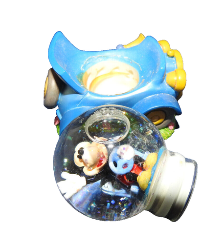 Disney Store Mickey Mouse Mini Snow globe driving a car - Picture 6 of 6