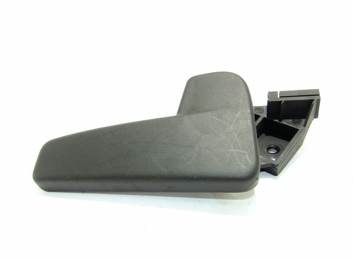 VW Passat B7 3C 2012 BONNET HOOD OPEN RELEASE HANDLE LEVER Motorhaubenöffner