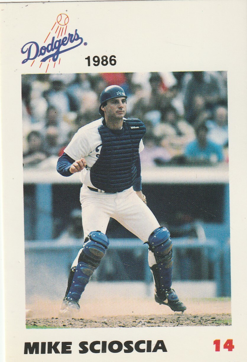 FREE SHIPPING-MINT-1986 Dodgers Police Baseball Card #14 Mike Scioscia