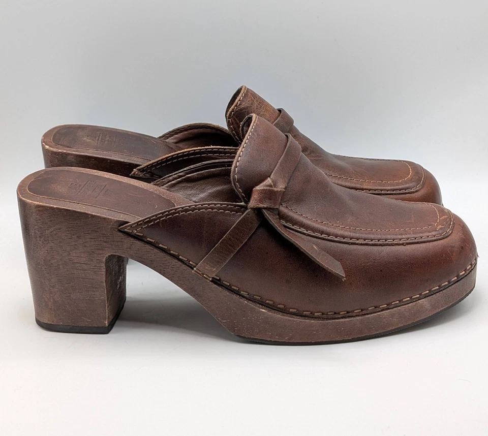 VTG AMERICAN EAGLE Womens Size 8 M Brown Leather Chunky Heels Slides Y2K Slip On - Image 2 of 4