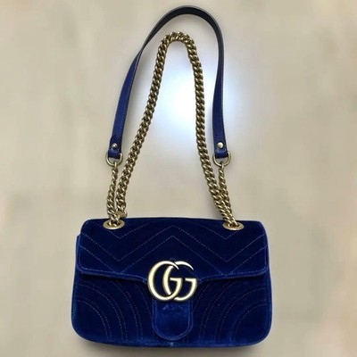 Authentische Gucci GG Marmont 446744 K4D2T Schultertasche