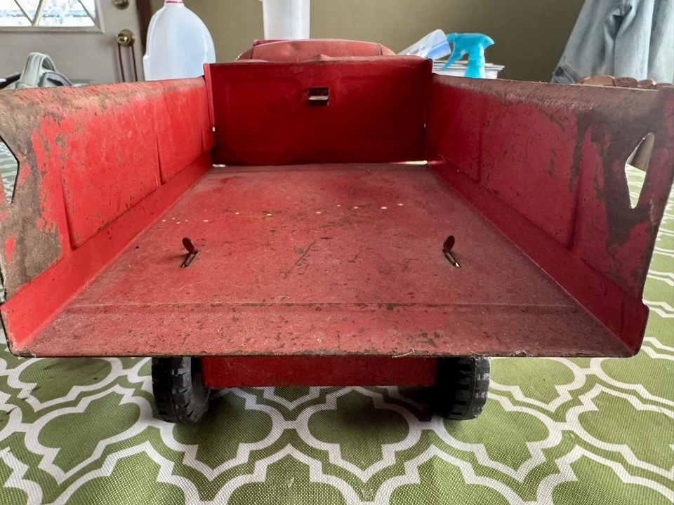 Rare Vintage 1950's Structo Pressed Steel Dump Truck - Image 4 of 4