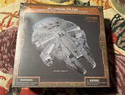 Revell Star Wars Millennium Falcon SnapTite Model Kit Lights Sound Disney NEW