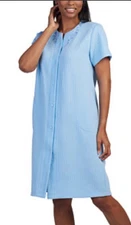 Elisabeth & Nicole Women's Embroidered Short-Sleeve Snap Robe pajama Blue size M