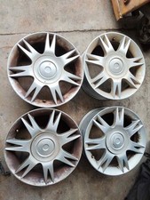 REIFENSET SEAT CORDOBA BERLINA (6L2)