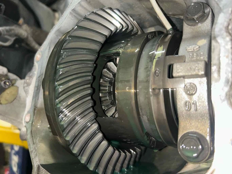 Chevrolet Colorado 2017-2022 relación 3,42 eje delantero portador diferencial OEM 128 K Foto 3 de 4