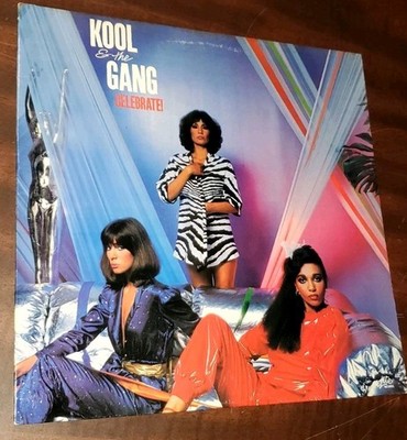 Celebrate! - Kool & The Gang (LP De-Lite Records 1980) EX/EX