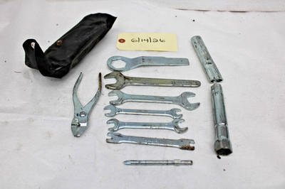 2000 00 Kawasaki Vulcan EN500C 500 tool set kit wrench pliers