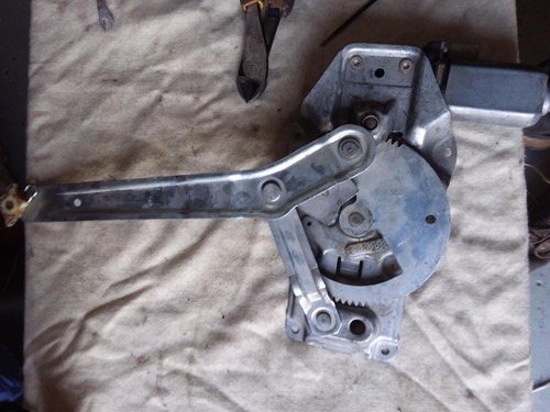 BMW 3 SERIES LEFT REAR WND REG/MOTOR E36, POWER, SEDAN, 05/91-09/00 91 92 93 94