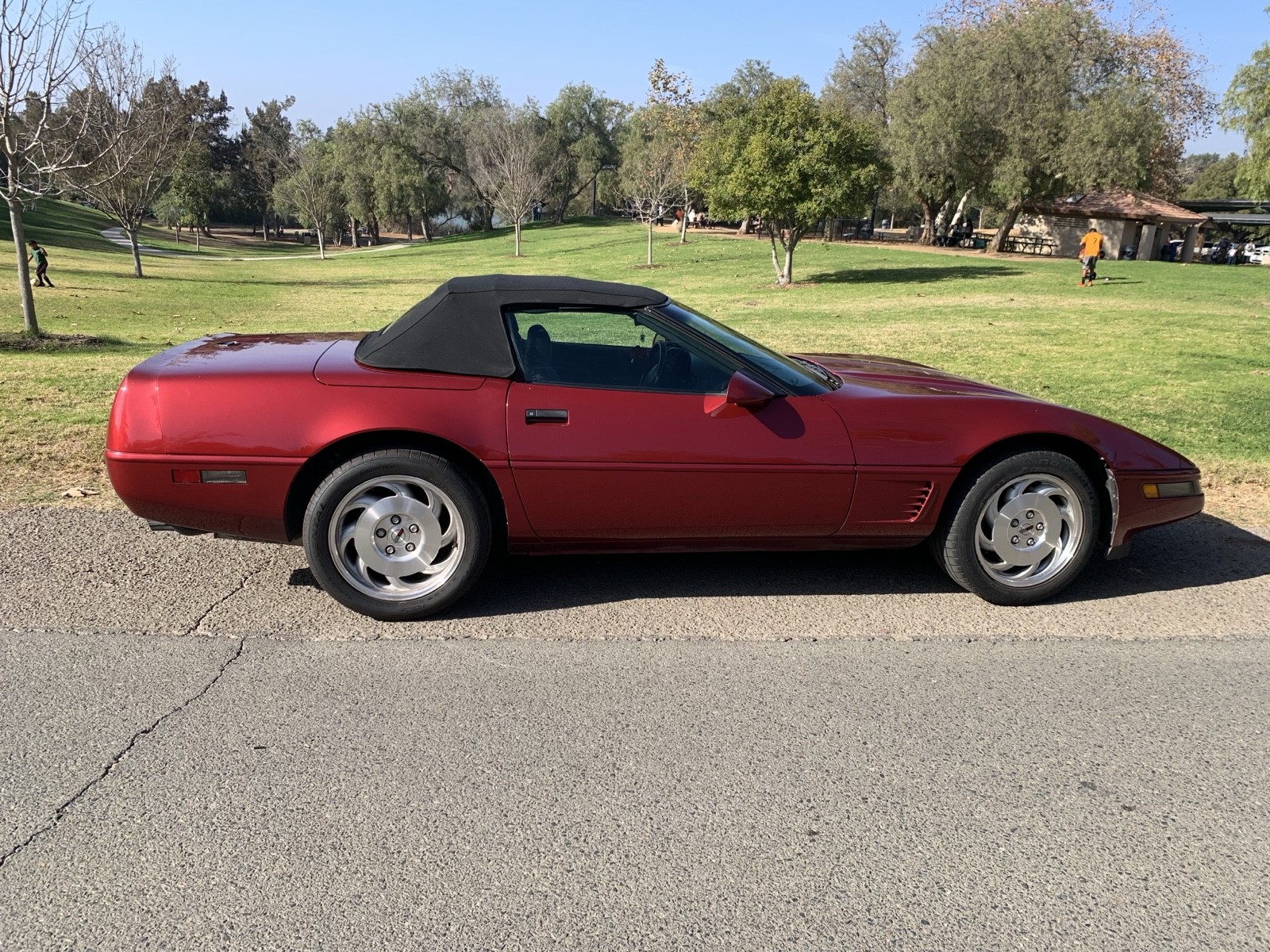 1995 Red Chevrolet Corvette   | C4 Corvette Photo 2