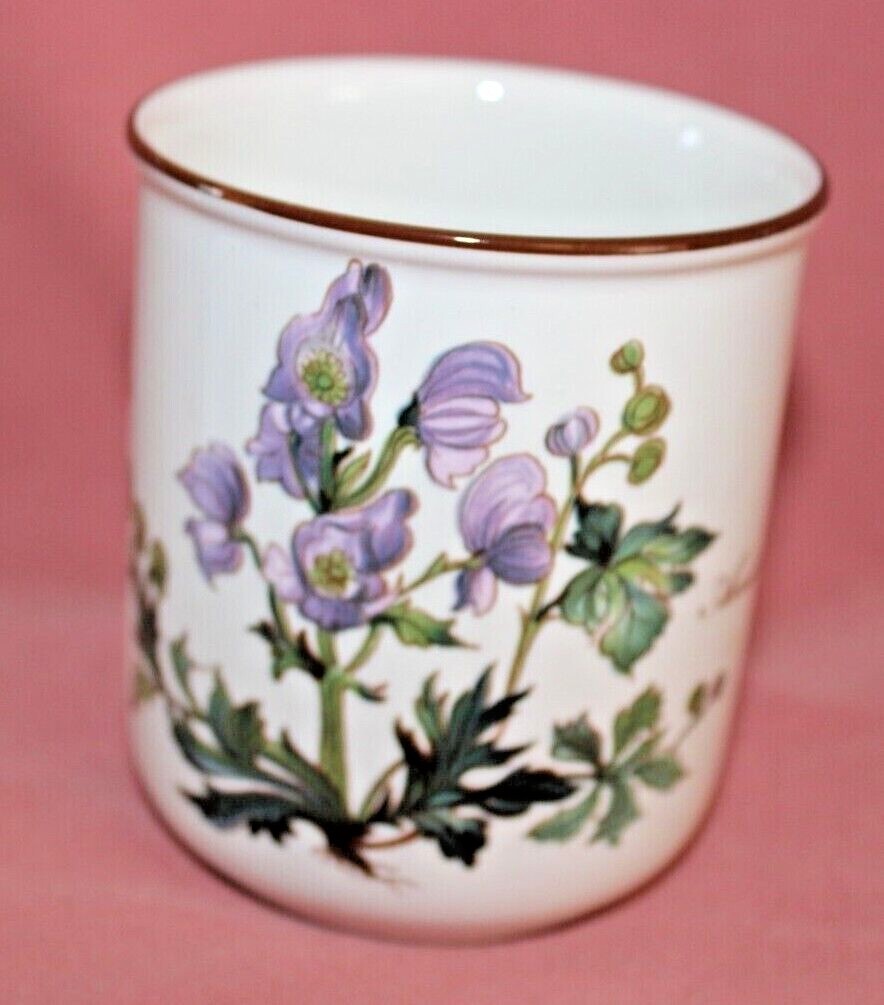 VILLEROY BOCH VB Botanica Aconitum napelus caja de almacenamiento sin tapa H8 Ø9cm 54966
