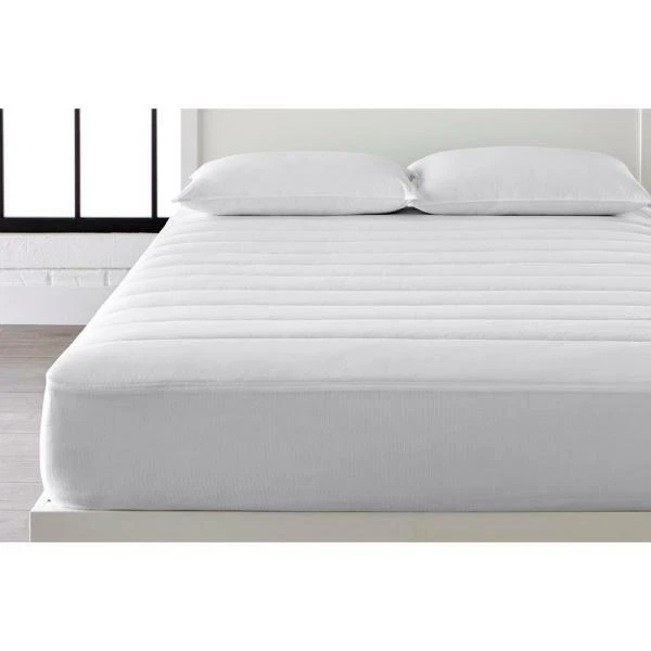 StyleWell Waterproof Mattress Pad Med Deep Pocket Polyester Queen Mattress Pad