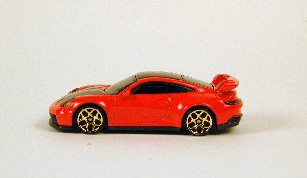 Hot Wheels Porsche 911 GT3 Red No Package