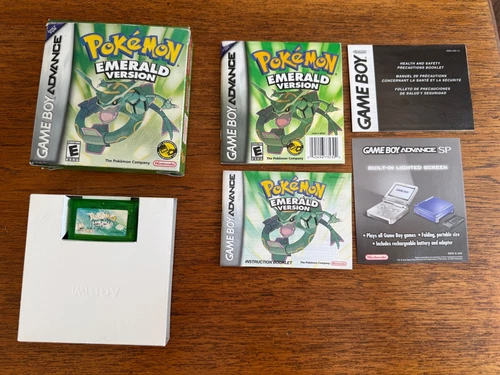 Pokemon Emerald - Nintendo Game Boy Advance CIB no poster