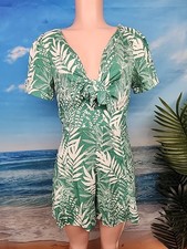 NWT Cupshe Tropical Green White Romper Size Medium.