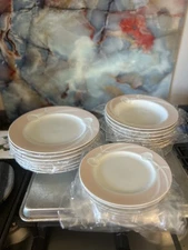 NEW LOW PRICE! Mikasa Classic Flair Peach, 24 pc(8 Rim Bowls, 8 Salad, 8 Dinner)