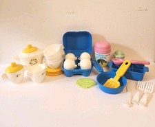 Vtg 80s Fisher Price 28 Piece Lot Play Food Tea Set Eggs Ice Cream Pan Ice Tray