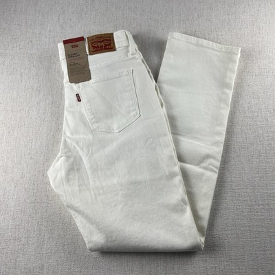 Levi s Classic Straight Mid Rise Off White 6M 28x30 NWT