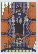 2022 Panini Mosaic Rookies Reactive Orange Mosaic Prizm Tyler Badie #354 0jk3
