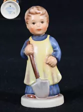 Hummel Club Garden Treasures #727 TMK 8  (3 3/4")l