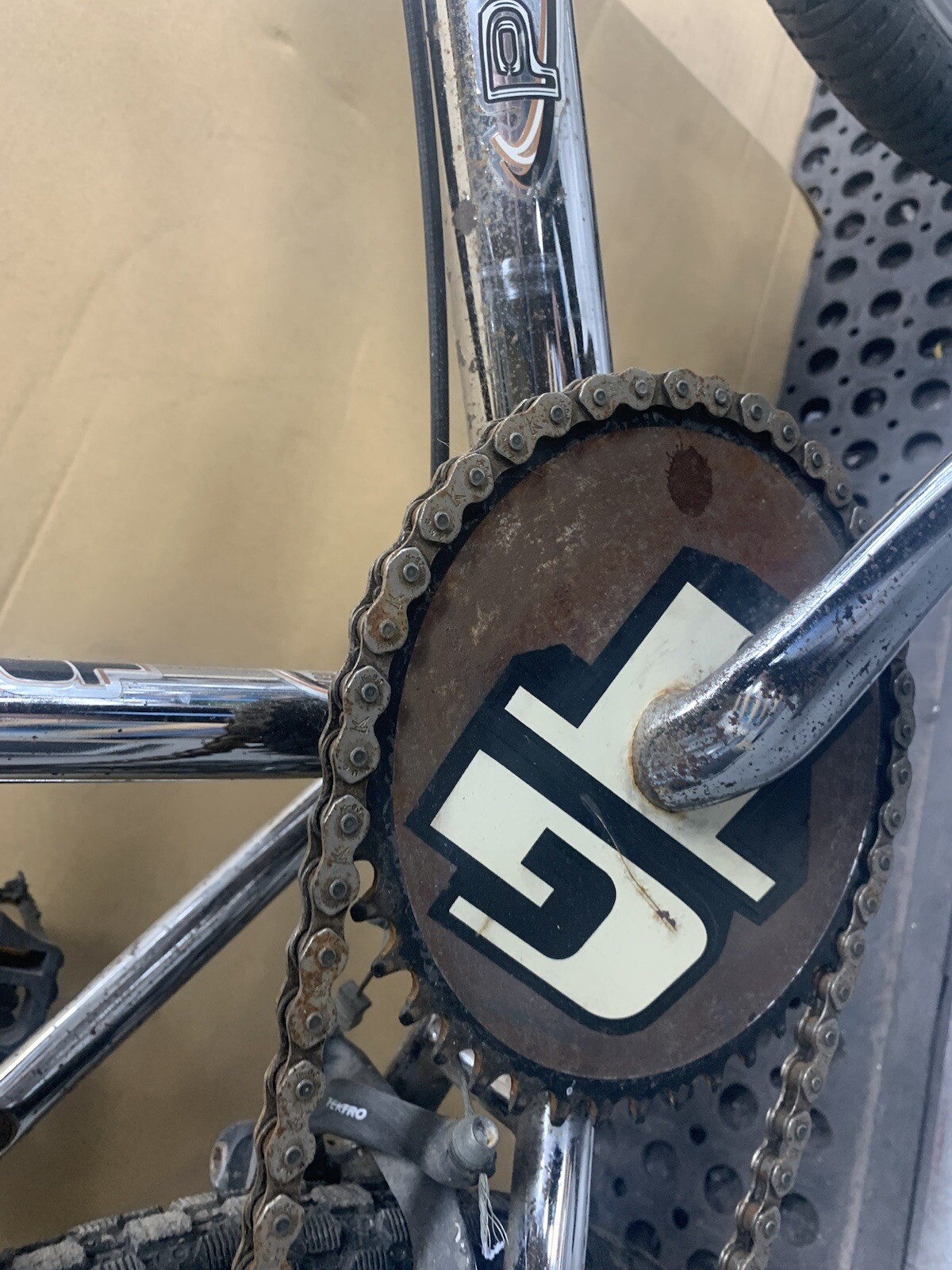 GT Performer Freestyle Old School. USA Retro. chrome Vintage bmx bike