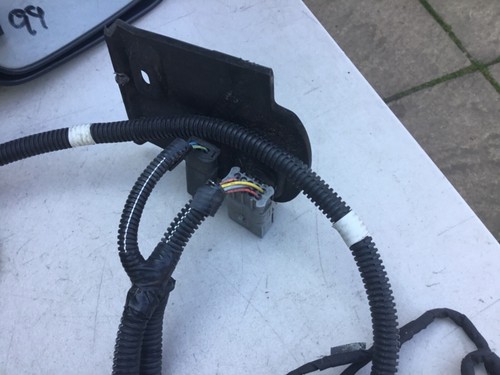 Telar de cableado y sensores sensor de estacionamiento para parachoques delantero Mercedes Benz EQC A2935403402 - Imagen 8 de 10