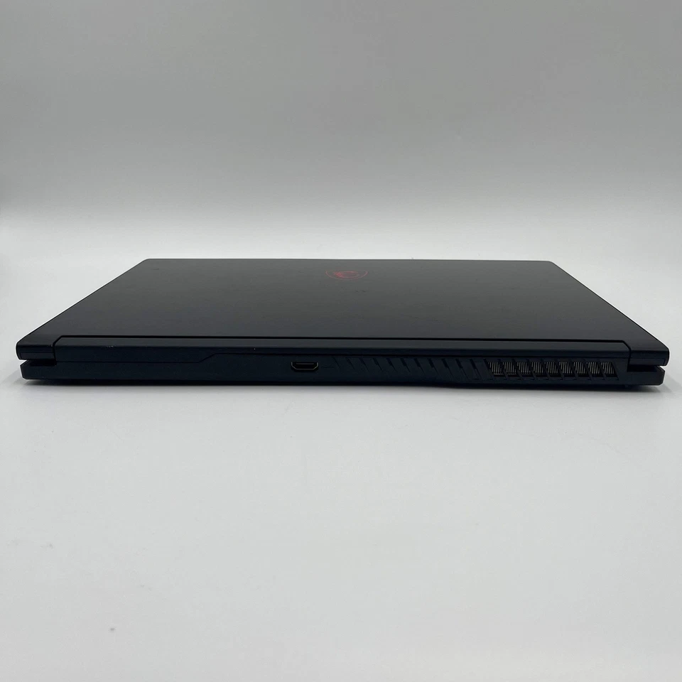 微星 GF63 薄型笔记本电脑 16 英寸 i5 32GB RAM 1TB 固态硬盘 GTX 1650 黑色 二手 — 第 4/4 张图片