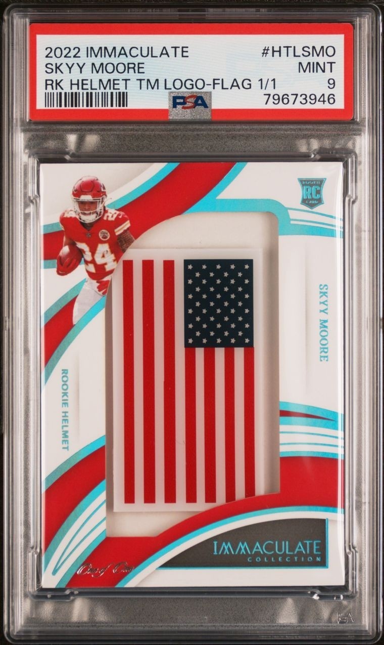 Skyy Moore Panini Immaculate Collection Rookie Helmet Team Logos #HTLSMO Flag 1/1