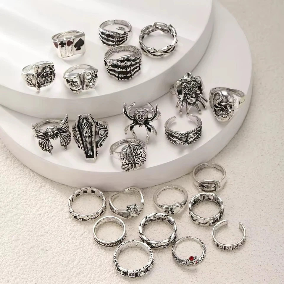 Lote a granel de 23 anillos de acero inoxidable para hombres y mujeres anillos de moda gótica al por mayor Foto 3 de 4