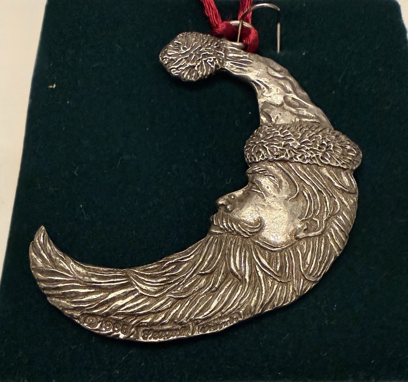 Seagull Pewter Moon Shape Santa Ornament 1988