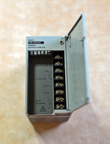Fuente de alimentación LS PLC XGP-ACF2 envío gratuito - Imagen 2 de 3