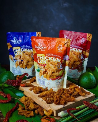 Chicky Fried Crispy Chicken Skin Snack  tomyum Original Mala  Flavor per pcs