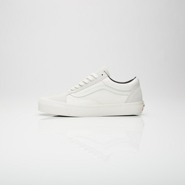 vans vault old skool lite lx