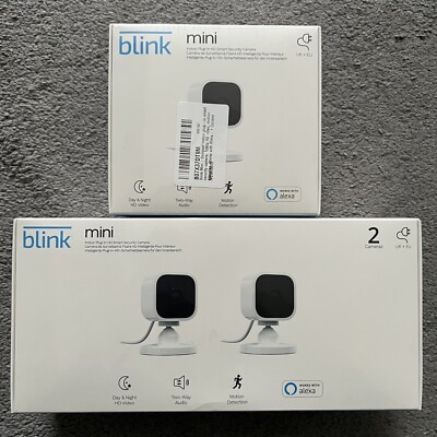 Blink Mini kompakte Plug-in intelligente Überwachungskamera für Innenbereich 1080p HD 3ER-PACK - WEISS