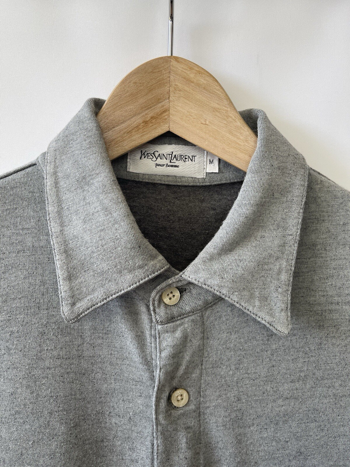 SAINT LAURENT Polo YSL vintage uomo grigia taglia media manica corta tasca anteriore logo