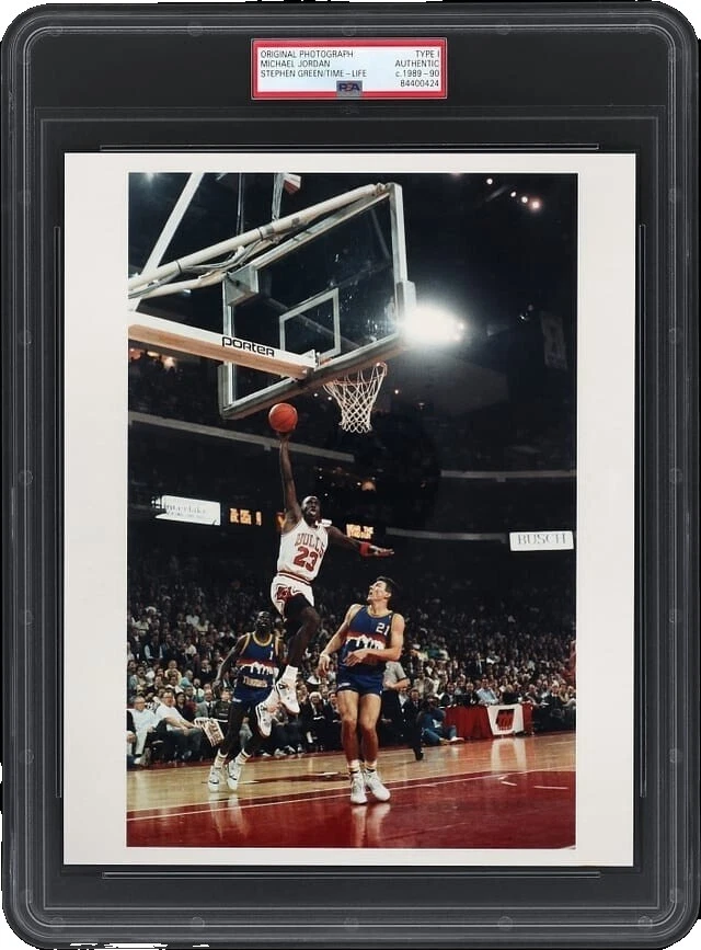 25+ Basketball Chicago Bulls Vintage Sports Memorabilia for sale