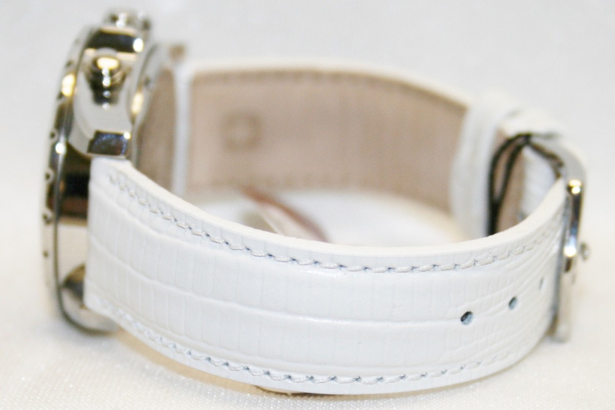 Wenger Squadron Mother-Of-Pearl Dial - White Wenger Sport Elegance Women main image 3